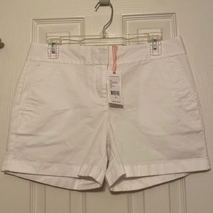 Vineyard Vines Shorts NWT size 4 White Classic Short 5” inseam